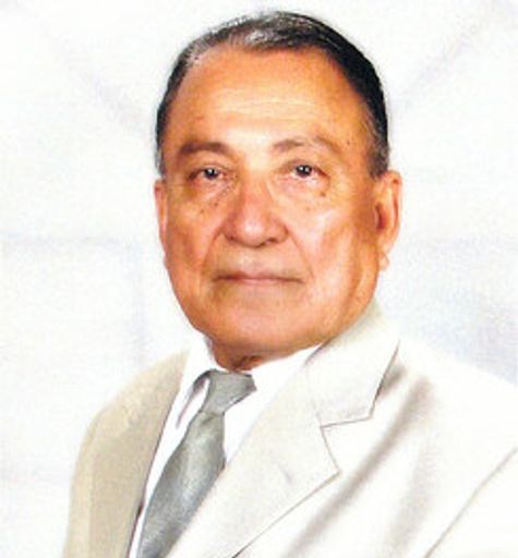Jose  M Sauceda photo gallery thumbnail 2 of 66