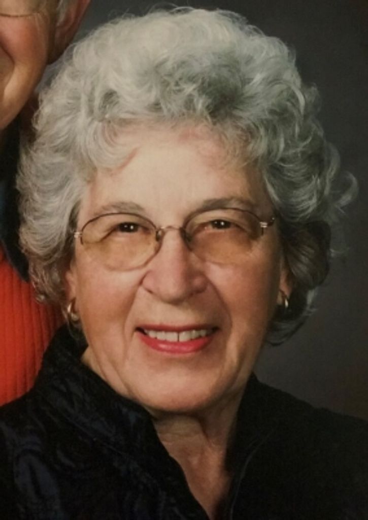 Lois Evelyn Dancer Profile Photo