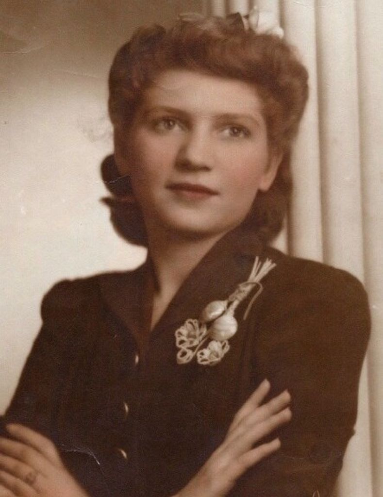 Frieda Paris Sanders