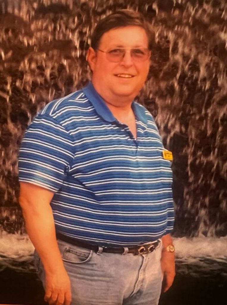 Larry James Elliott Profile Photo