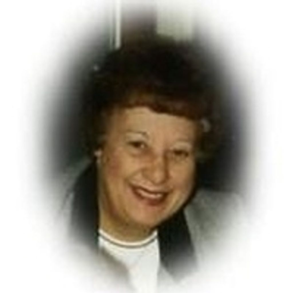 Kathryn Hums Profile Photo