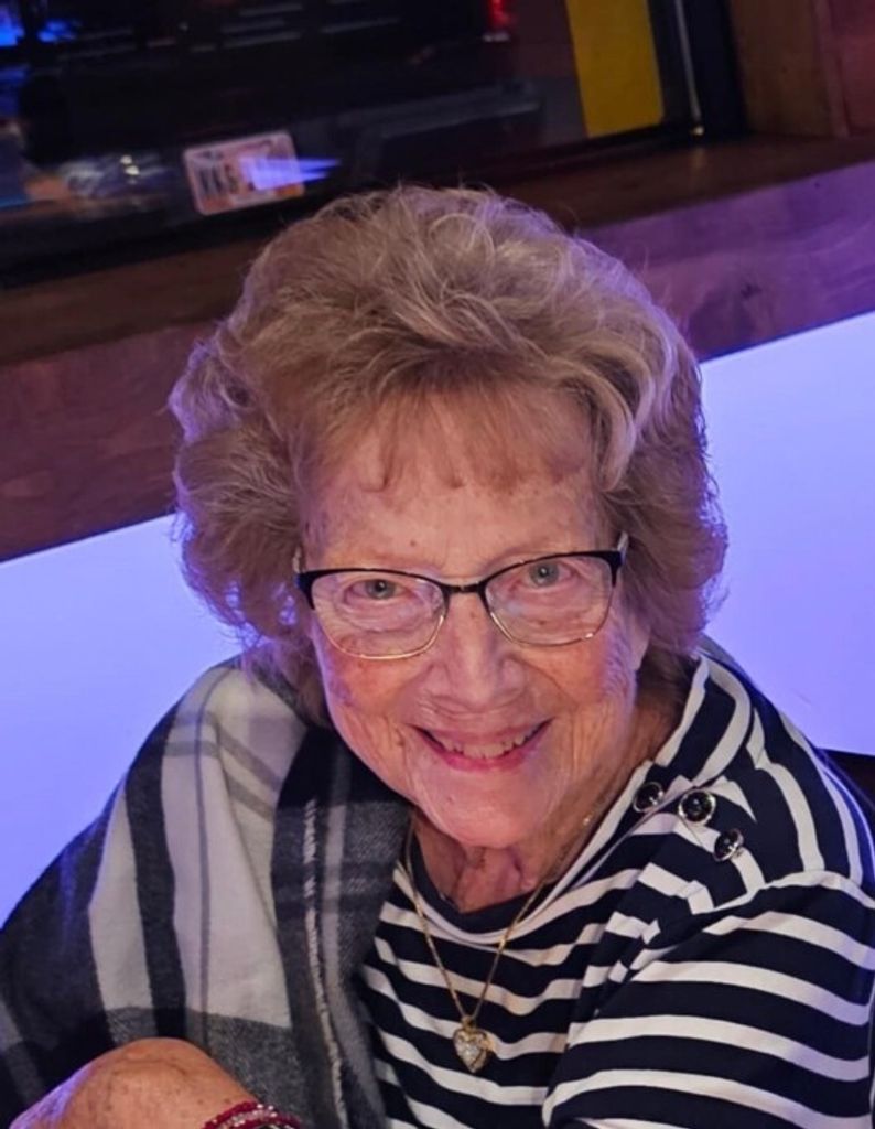 Shirley Lee (Rabe)  Holtgrefe