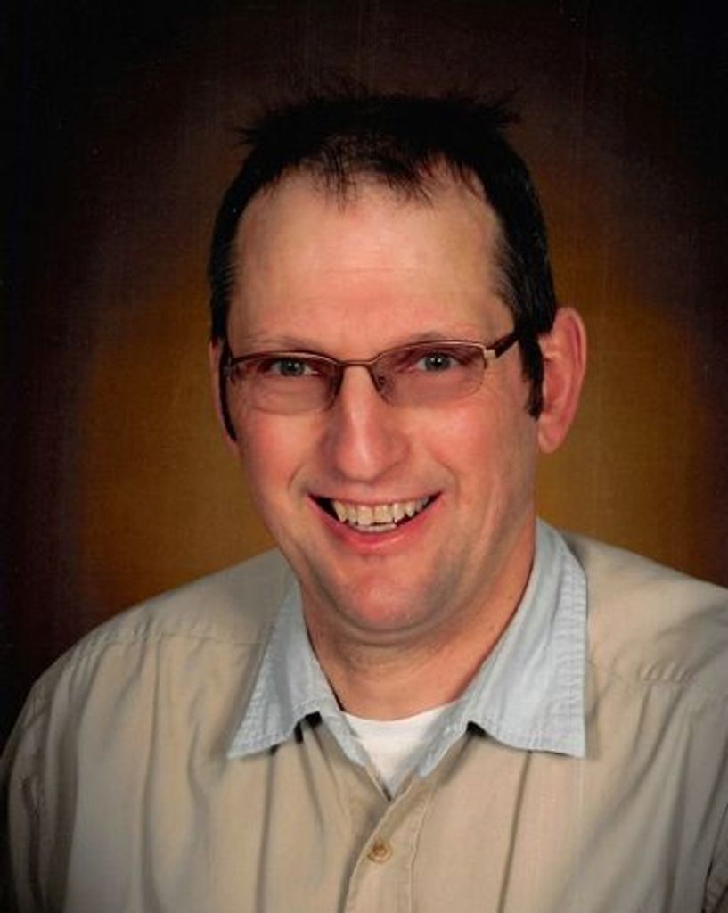 Robert Eugene Schmidtz