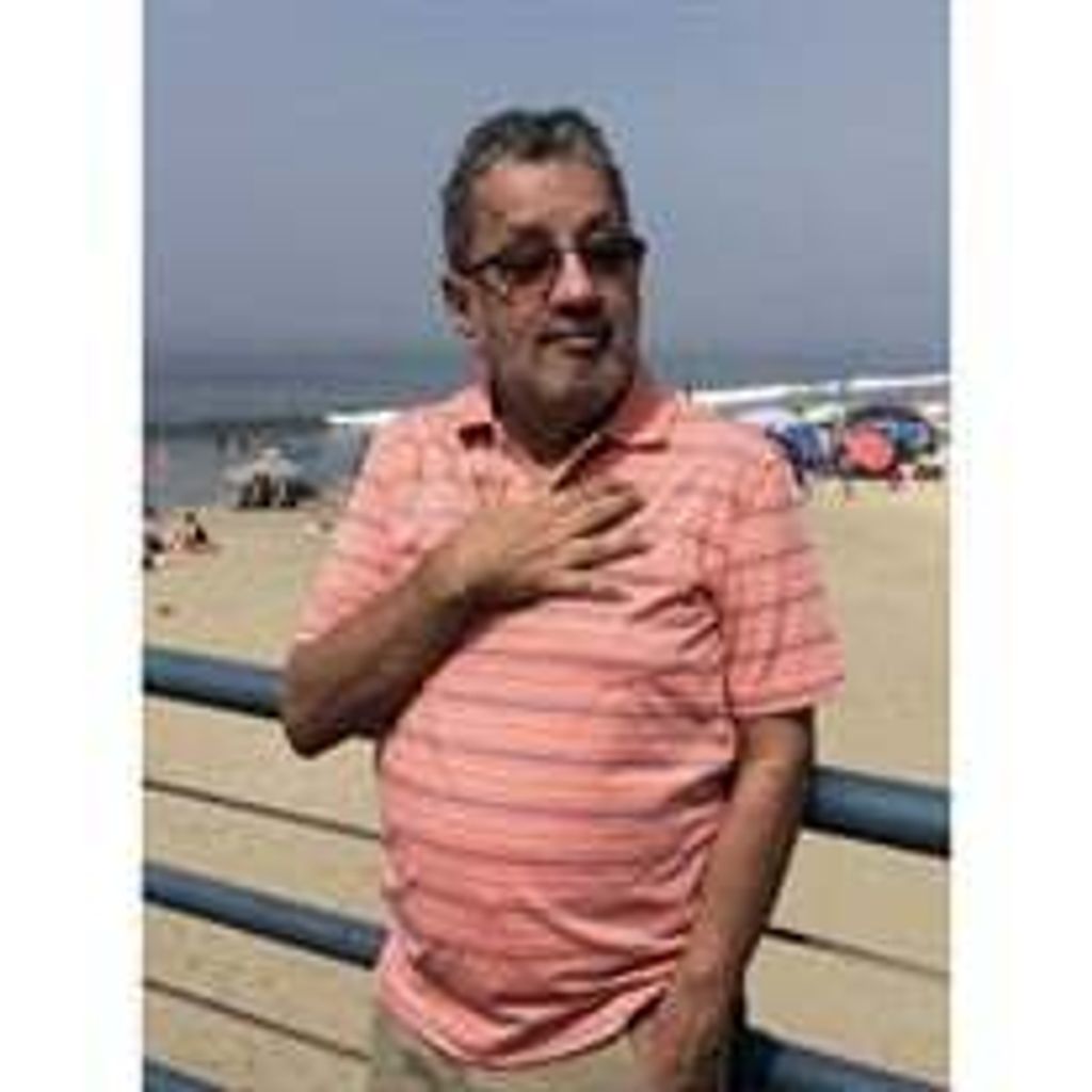 Oscar Torres Profile Photo