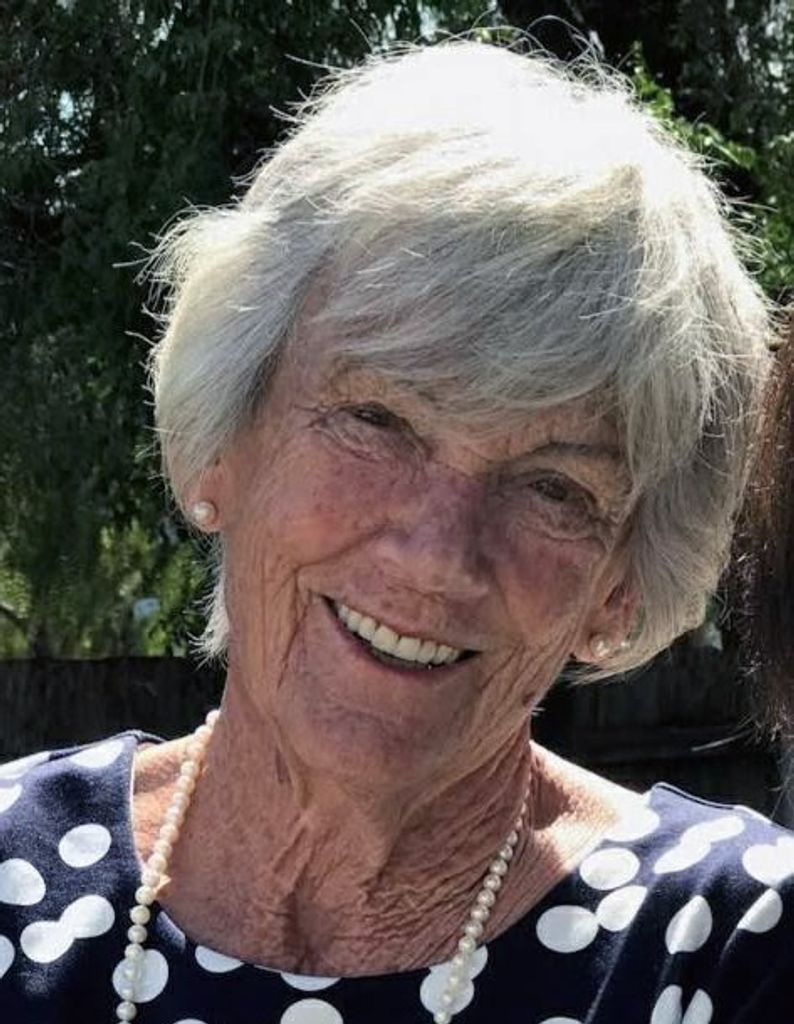 Bonnie Edwards Hone