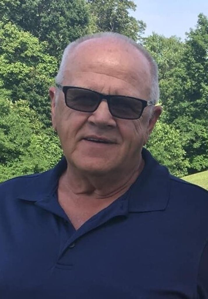 Michael Ray Saxon Profile Photo
