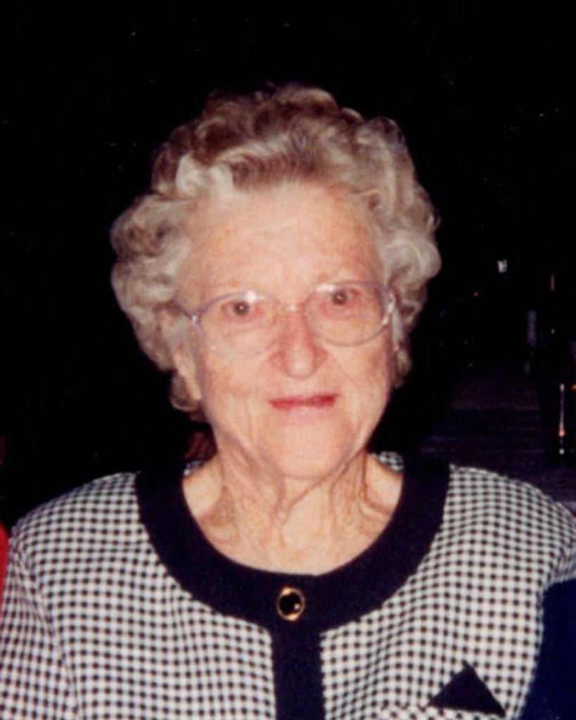 Carrie Tobola Profile Photo