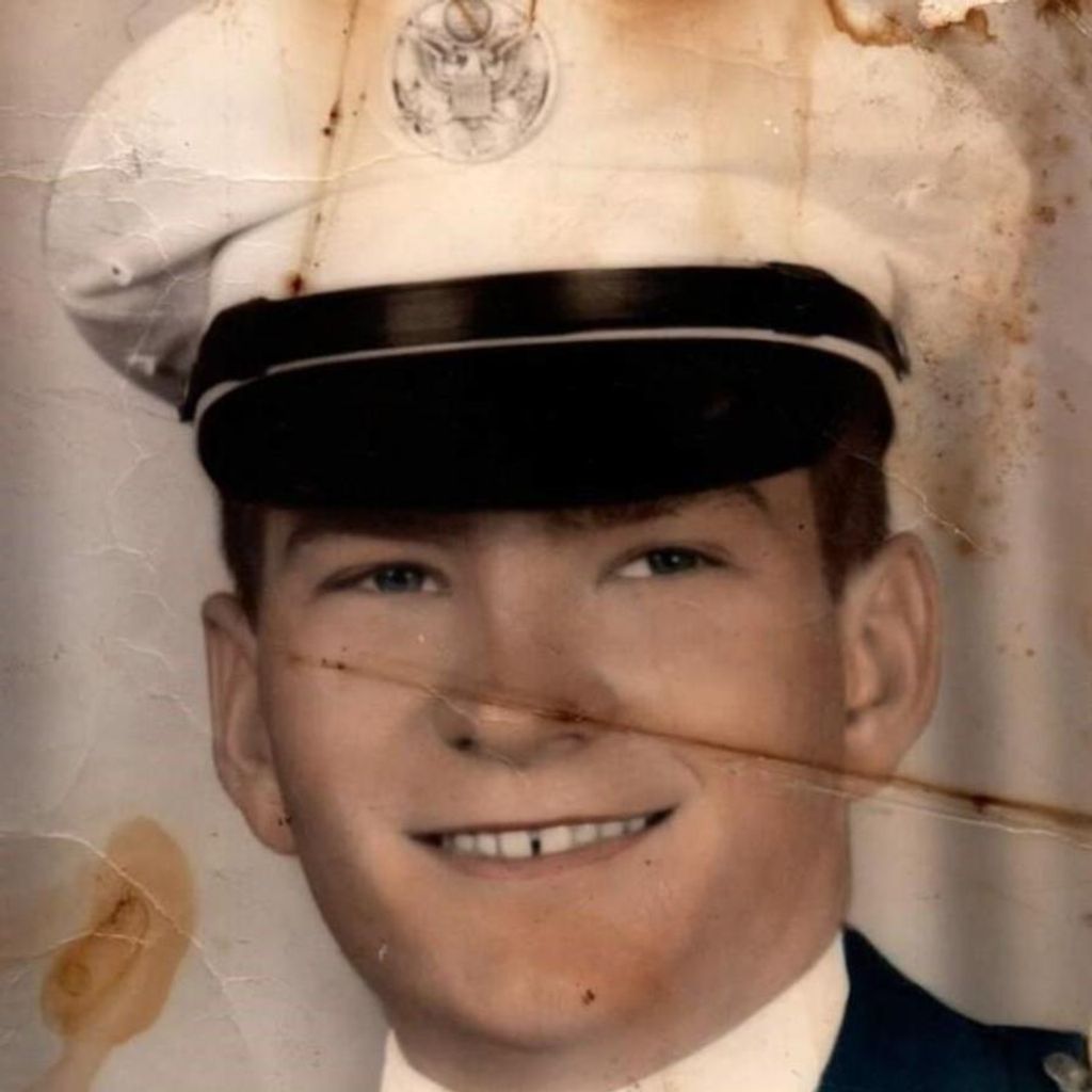 Robert Ray "Lightning" Hughes Profile Photo