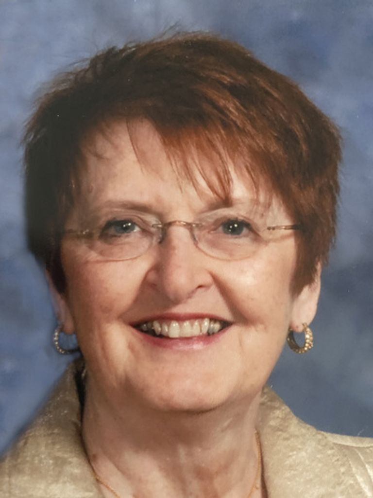 Renee Elliott Profile Photo