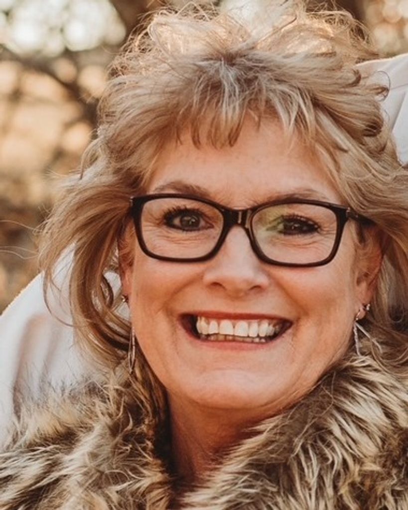 Leslie Lavonia (King) Price