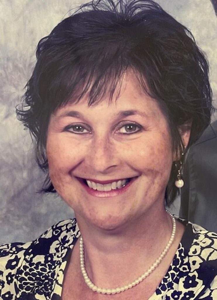 Carol Badgett Profile Photo