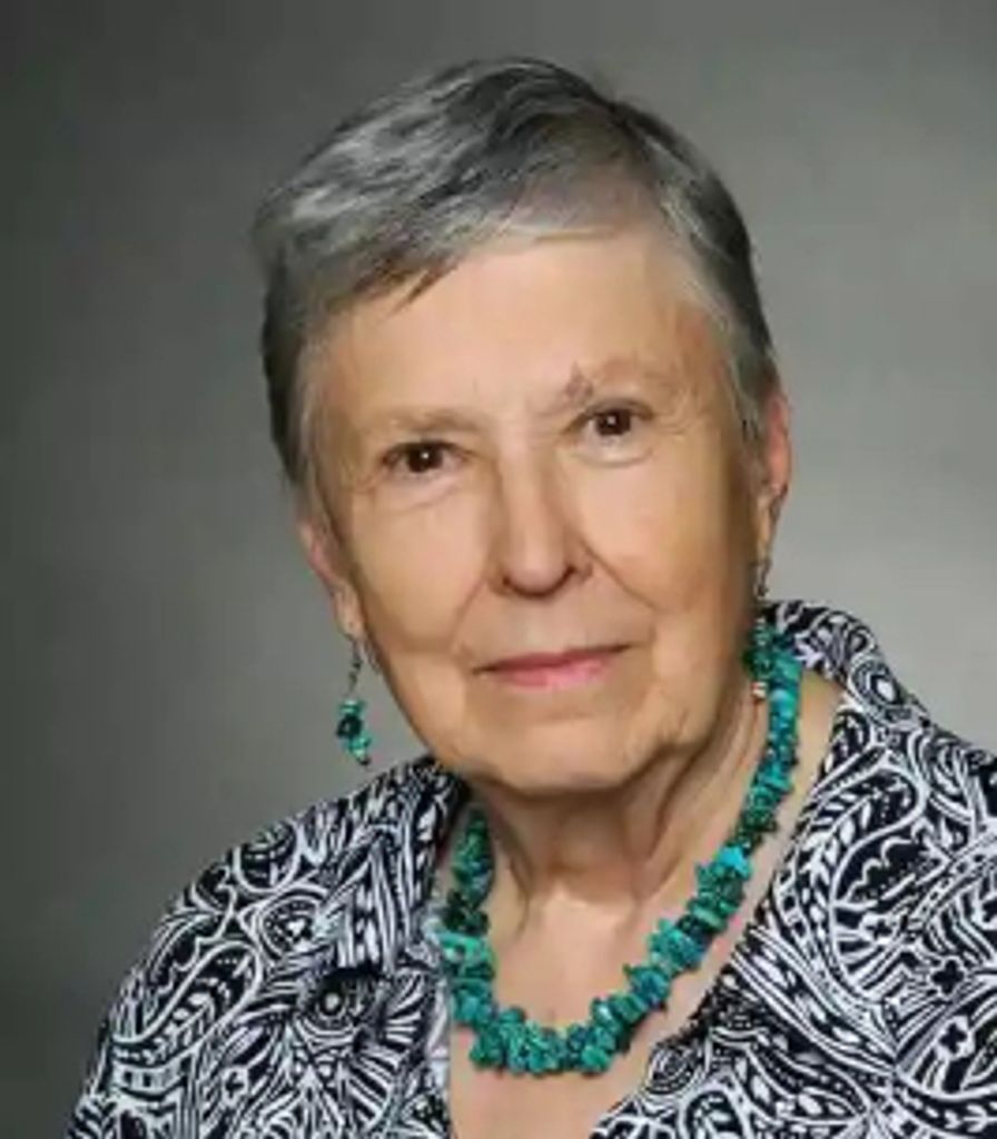 Elisabeth Drake Profile Photo
