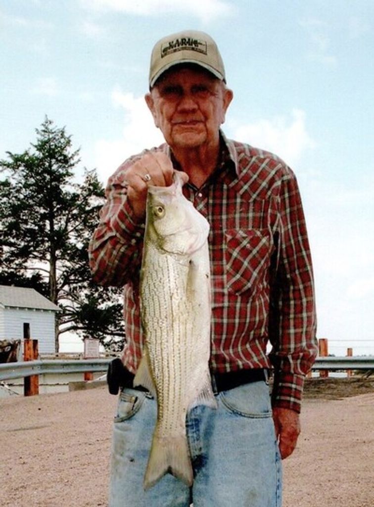 Earl Ault