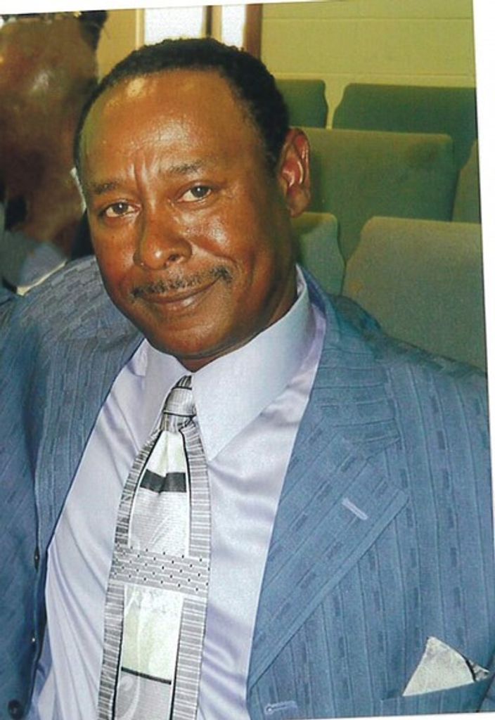 Leon Clifton Johnson Profile Photo