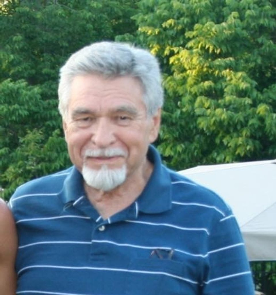 Walter L. Mahute Profile Photo