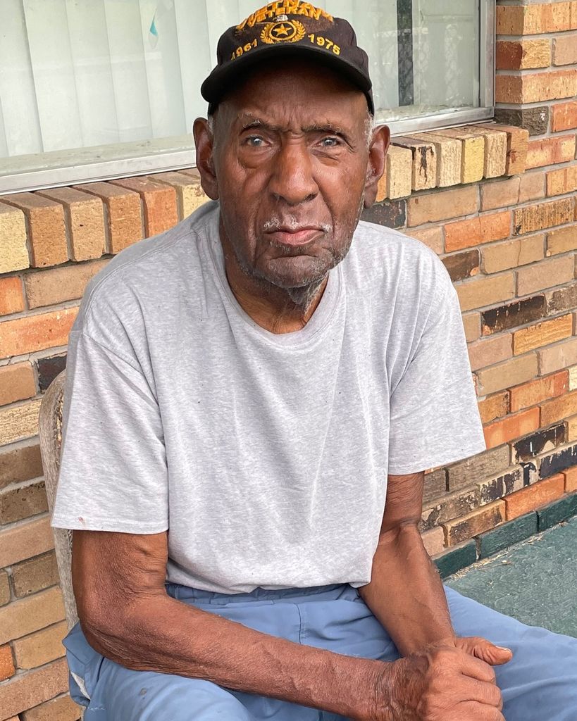 Willie Earl Banks