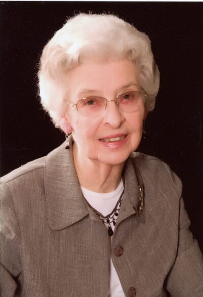 Elizabeth "Liz" Chapman Profile Photo