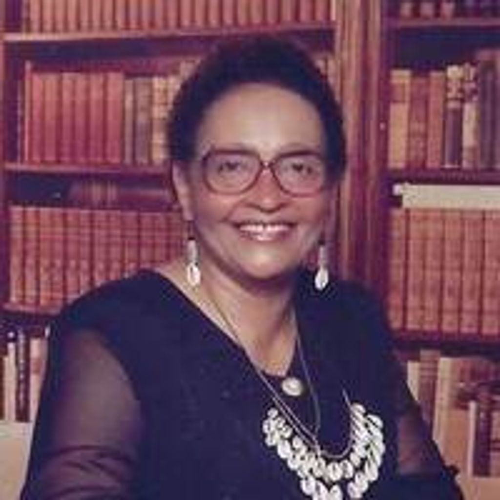 Louise Rucker Profile Photo