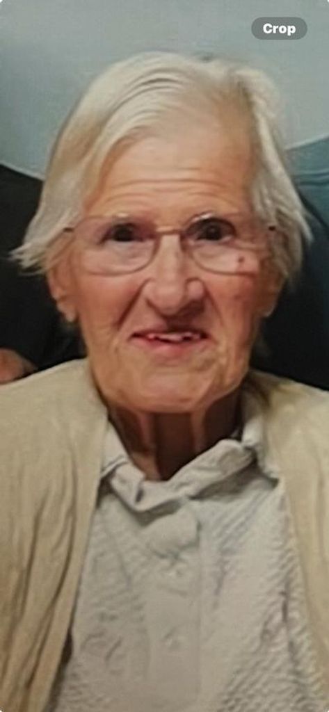 Evelyn Louise Neville Profile Photo