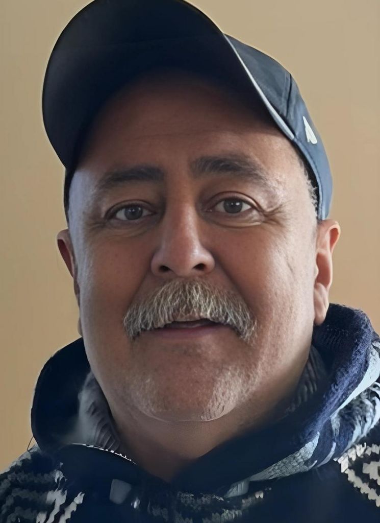 Carlos Lopez Profile Photo
