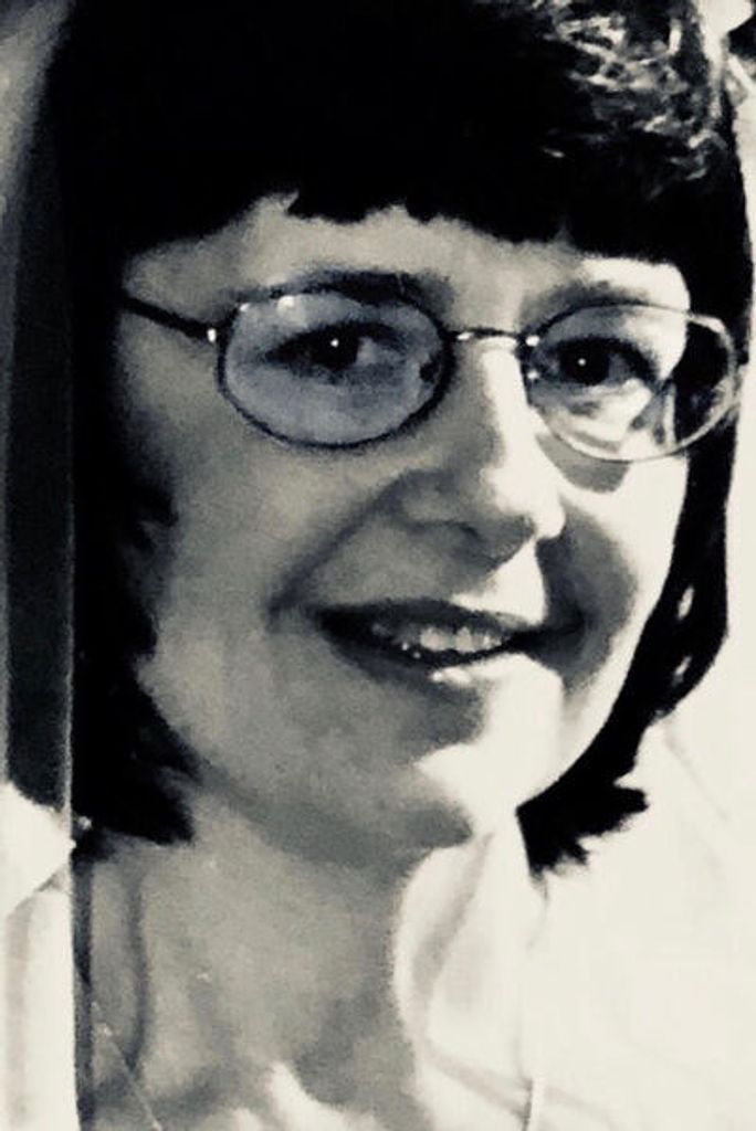 Amy Becker Profile Photo