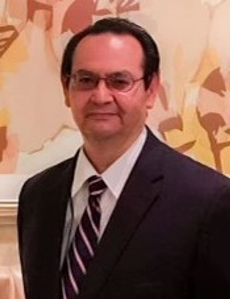 Lorenzo Alvarez Profile Photo