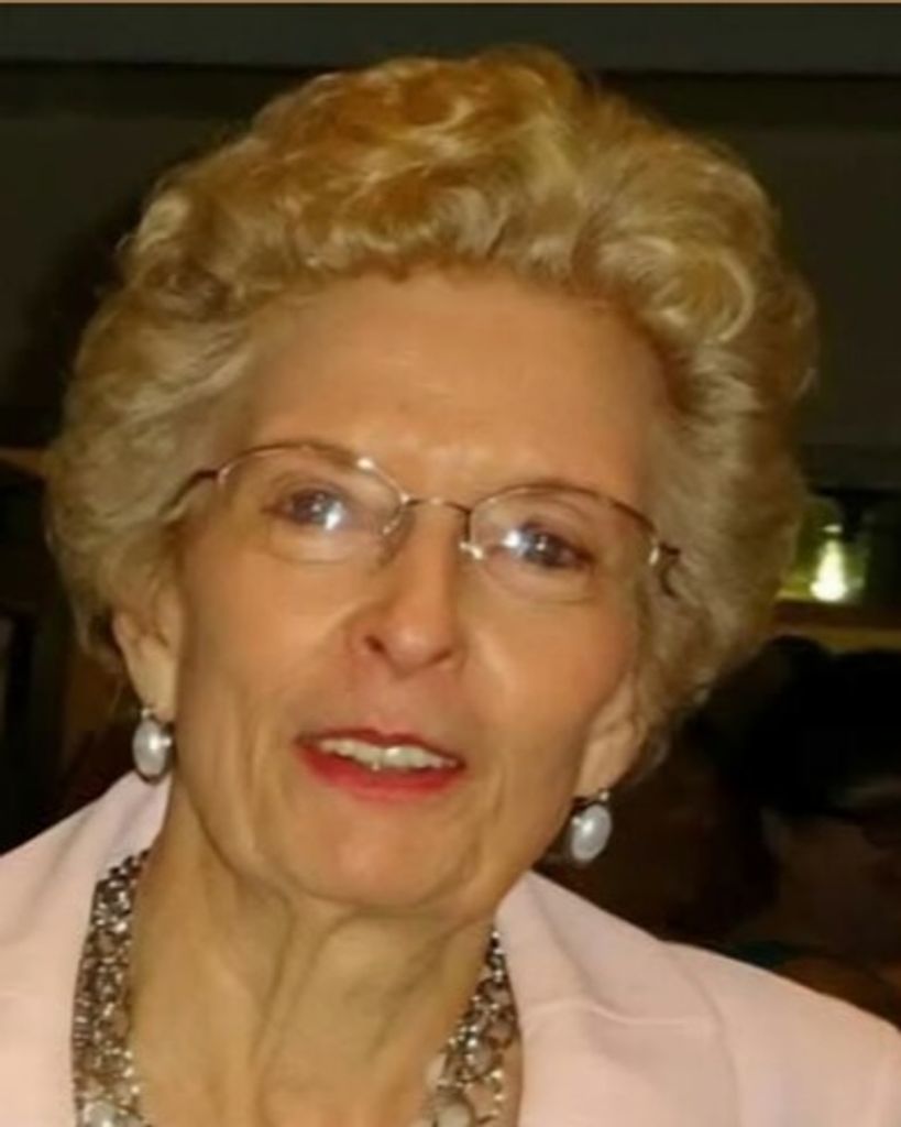 Montine Tatum Howell