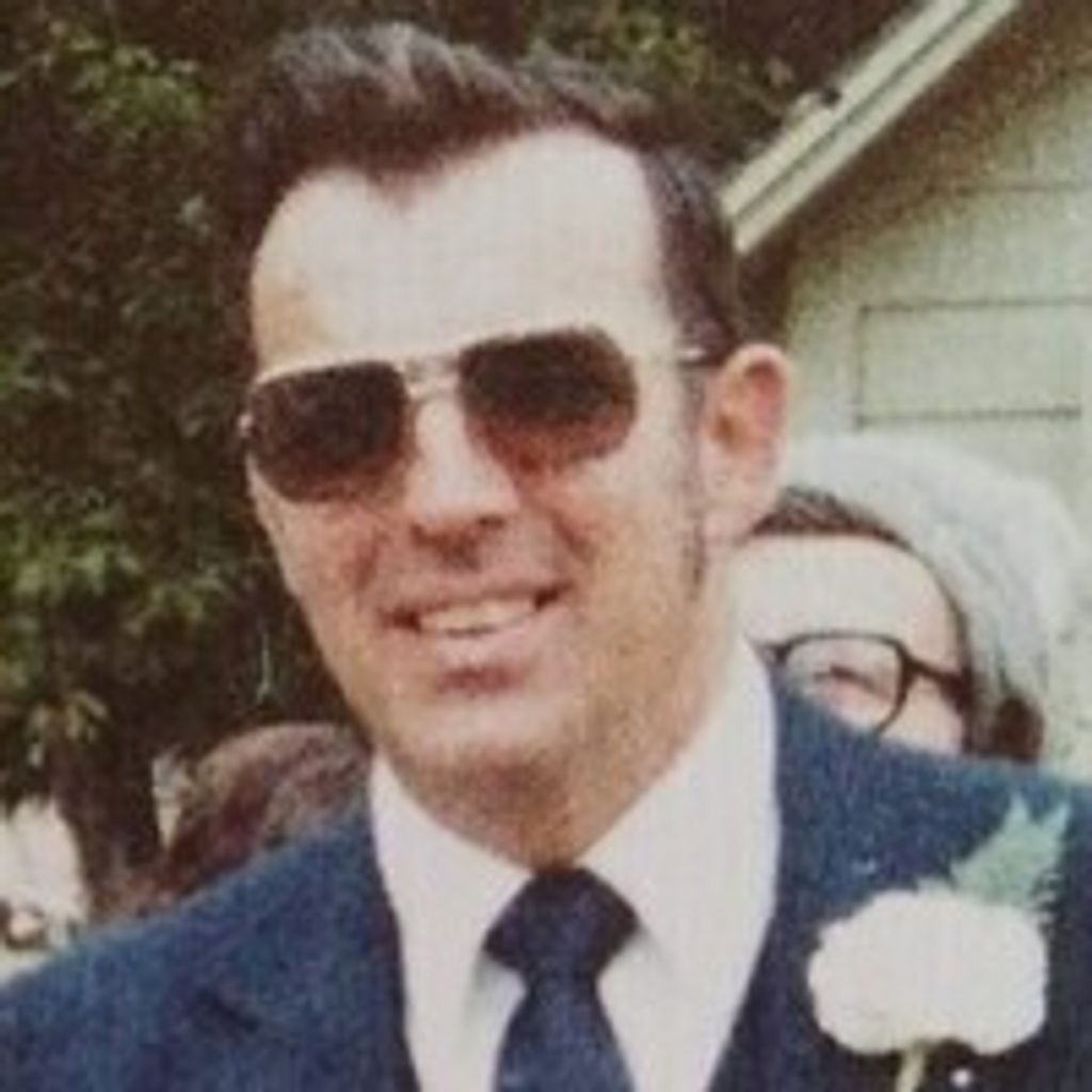 Pastor Howard E "Gene" Thomas