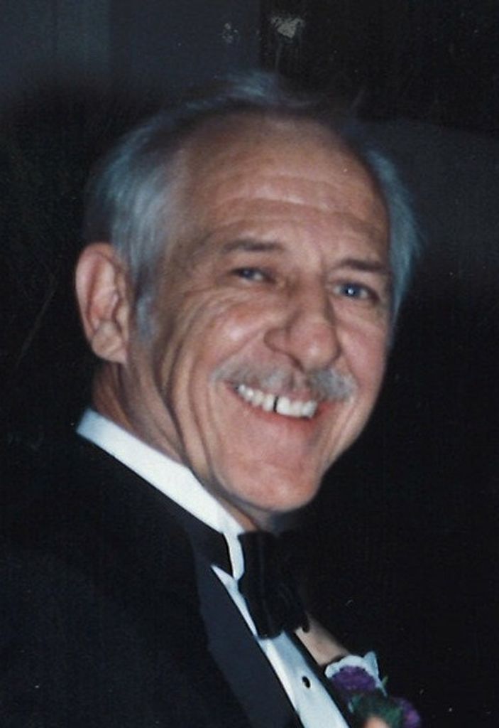 Robert Edwin Davenport Profile Photo