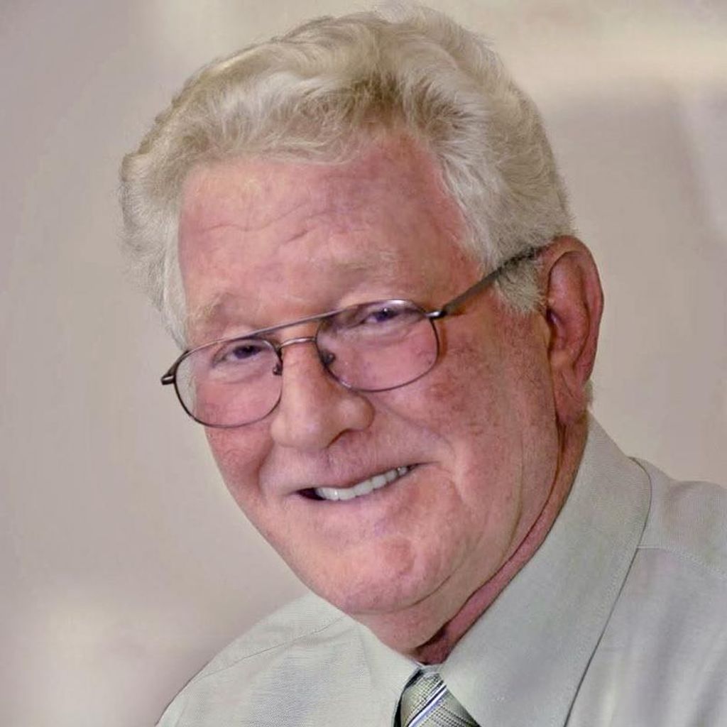 Russell 'Bo' Phillips Profile Photo