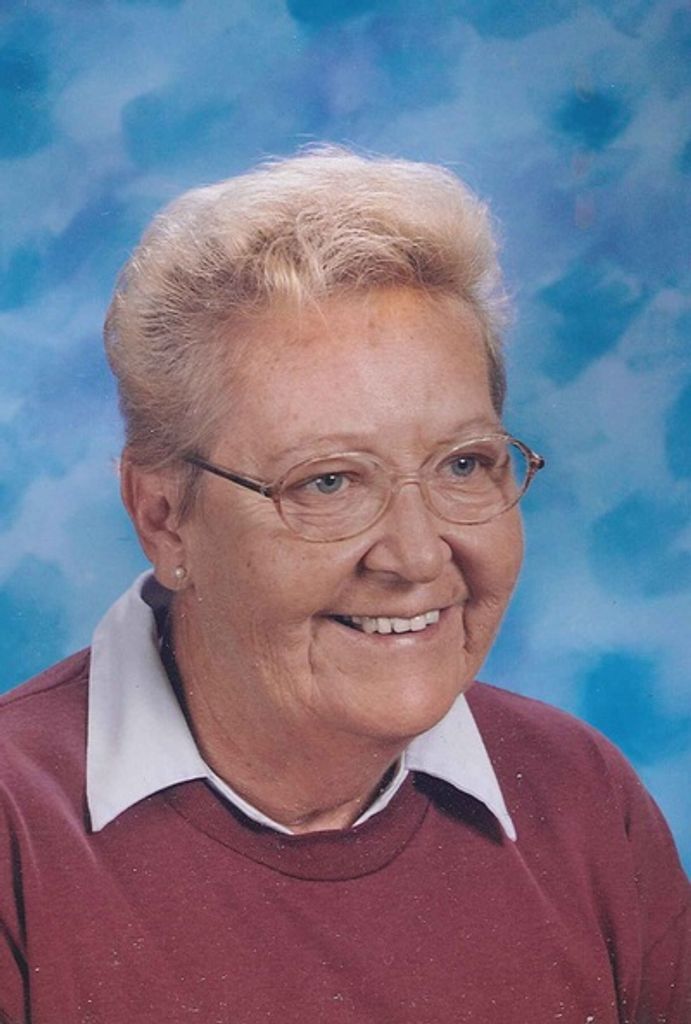 Lucy Victoria Dale Profile Photo