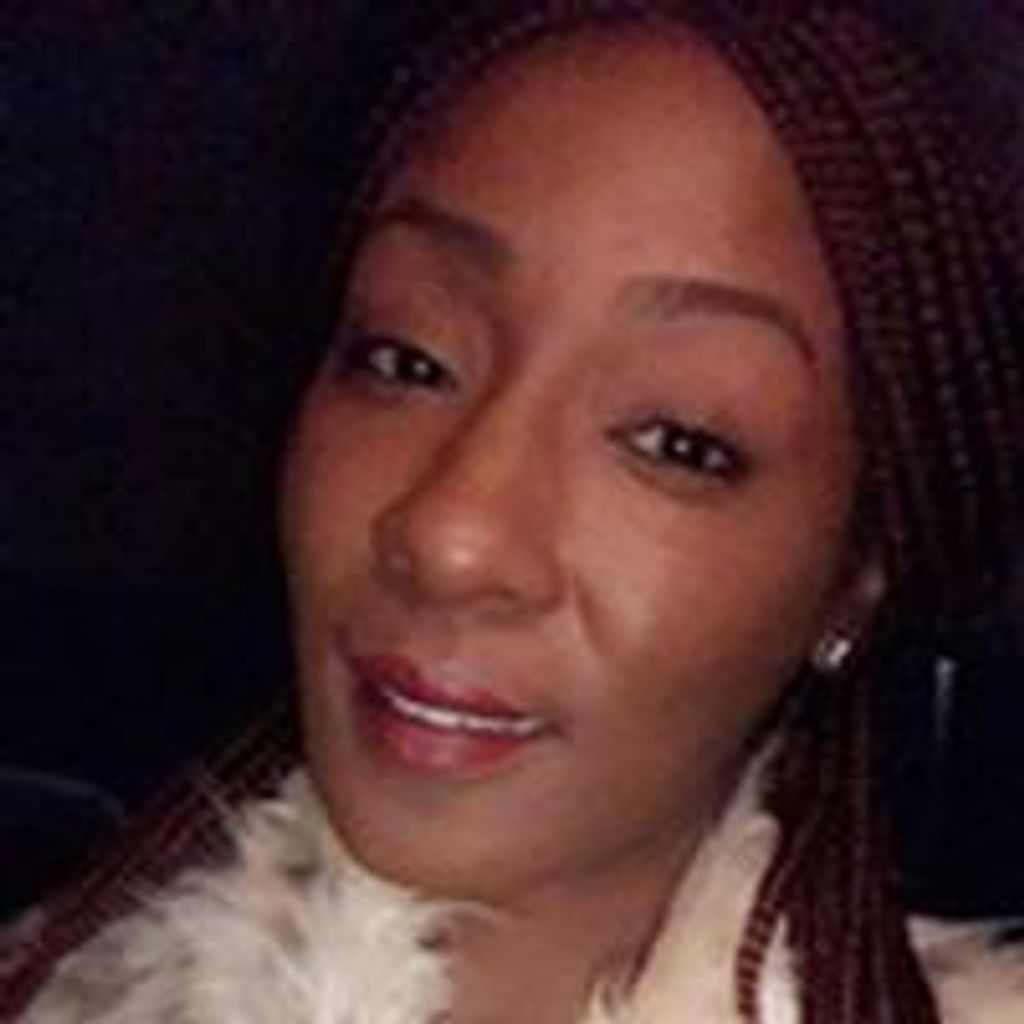 Laresha  I'Shawn Smith