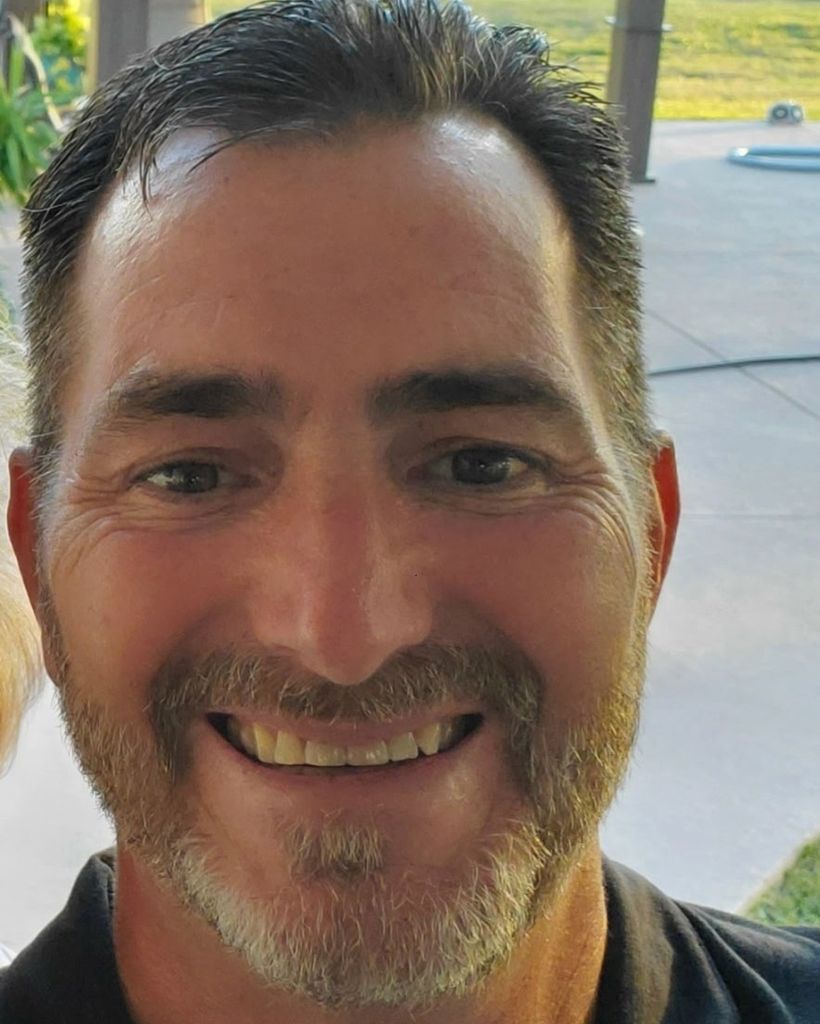 Eric James Ballou Profile Photo