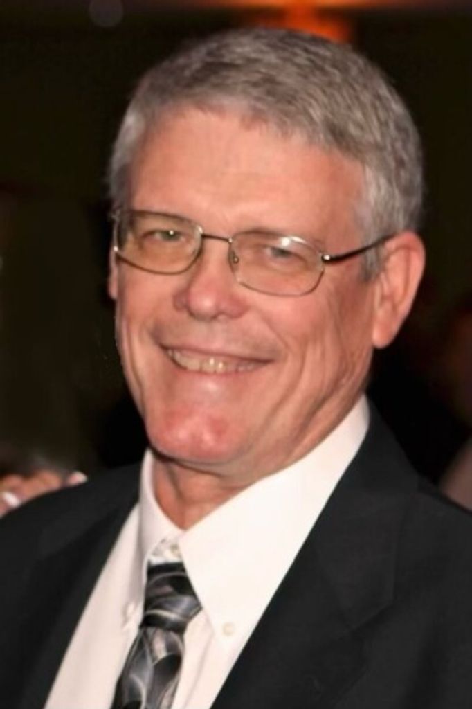 Eddie Wayne Clark Profile Photo