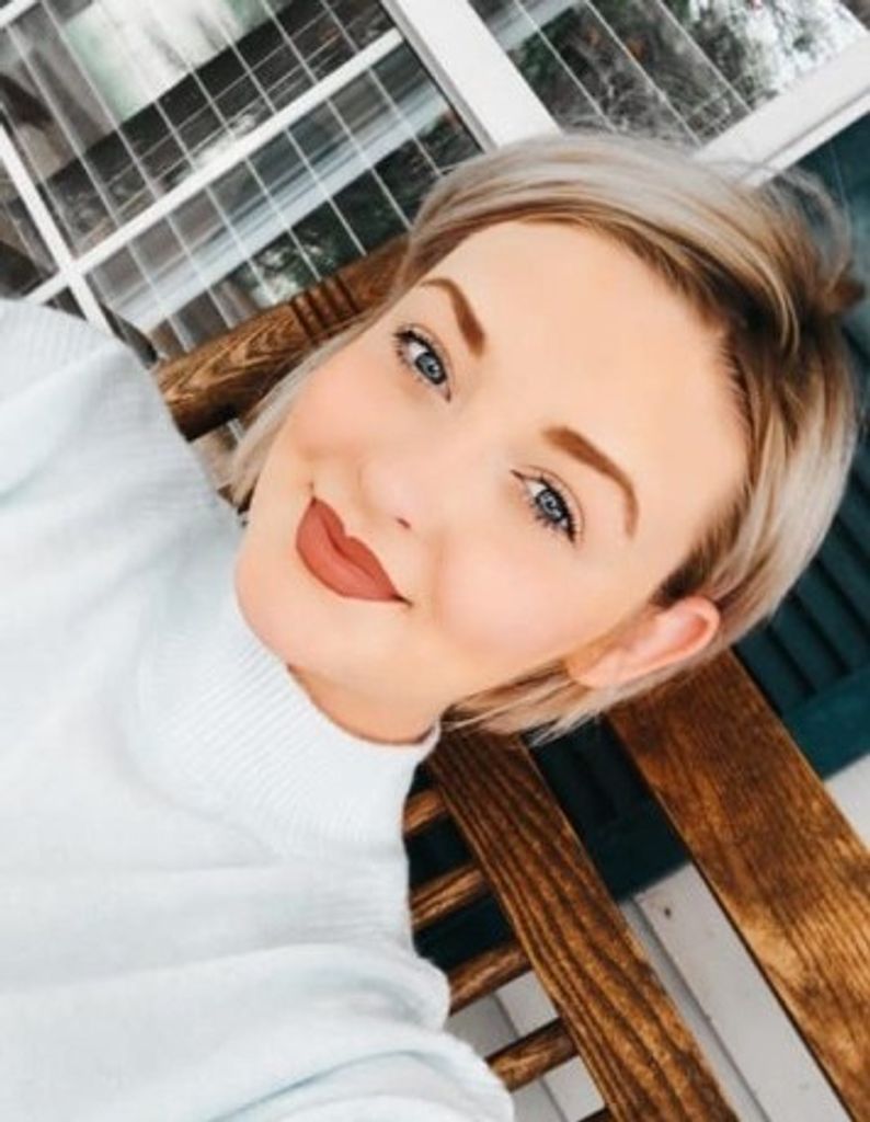 Madison Hollingsworth