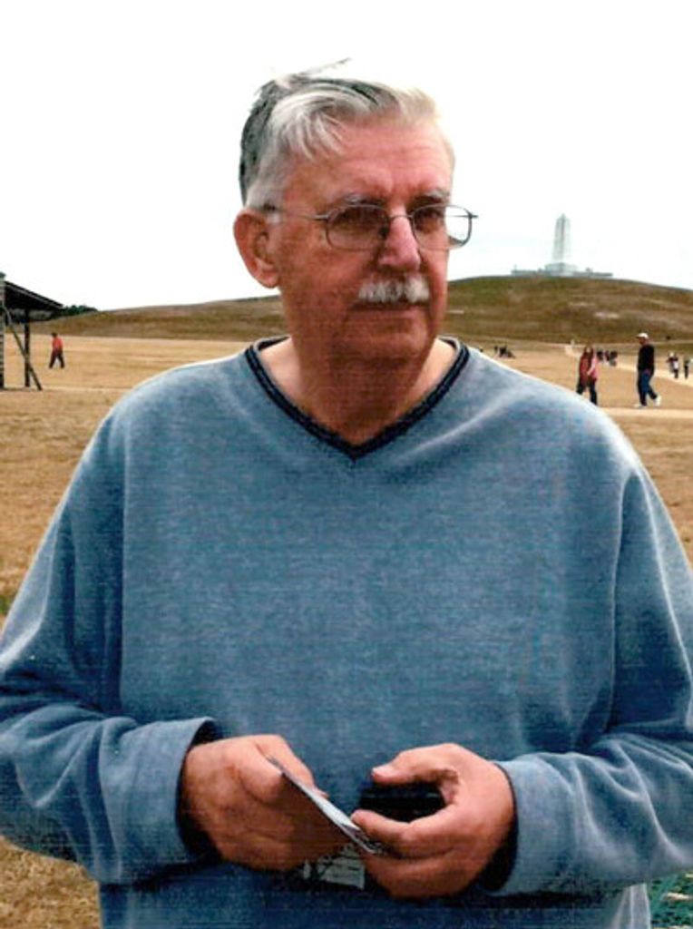 Robert Gene 'Bob' Bridwell