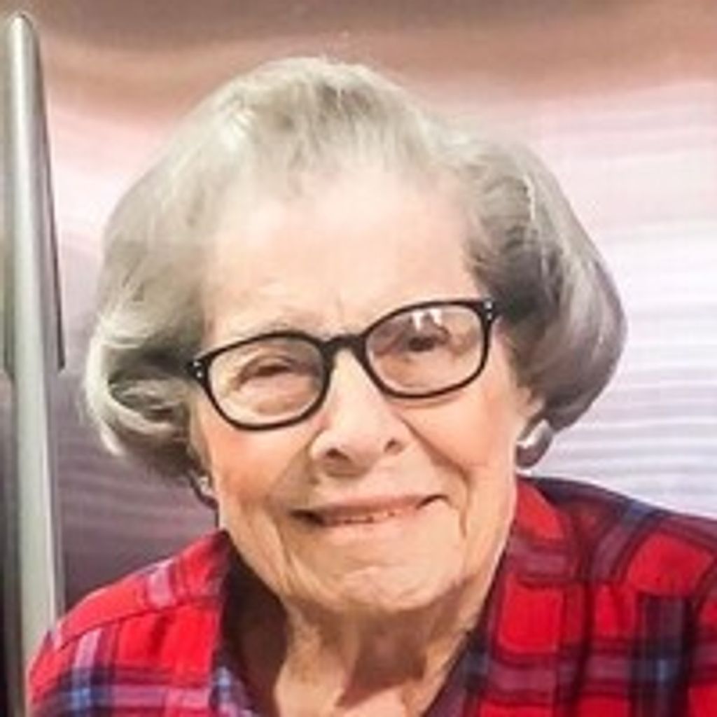 Eloise Pettit Profile Photo