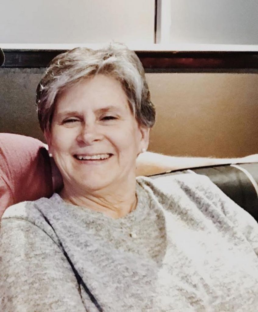 Arlene Lewis Esser Profile Photo