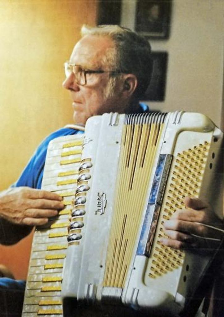 Howard Paul Pitz Profile Photo