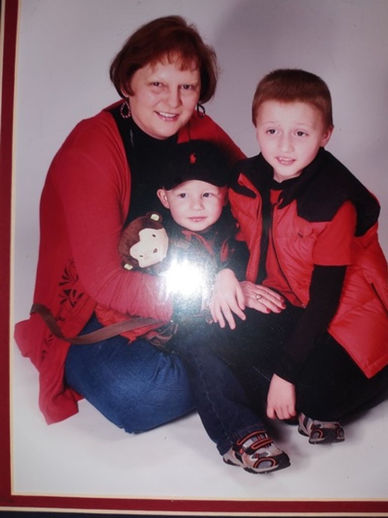 Loretta "Lori" Voss Profile Photo