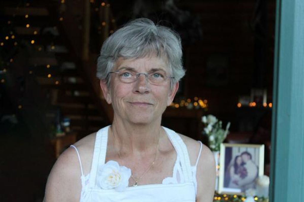 Laurie R. (Brawner) Catt