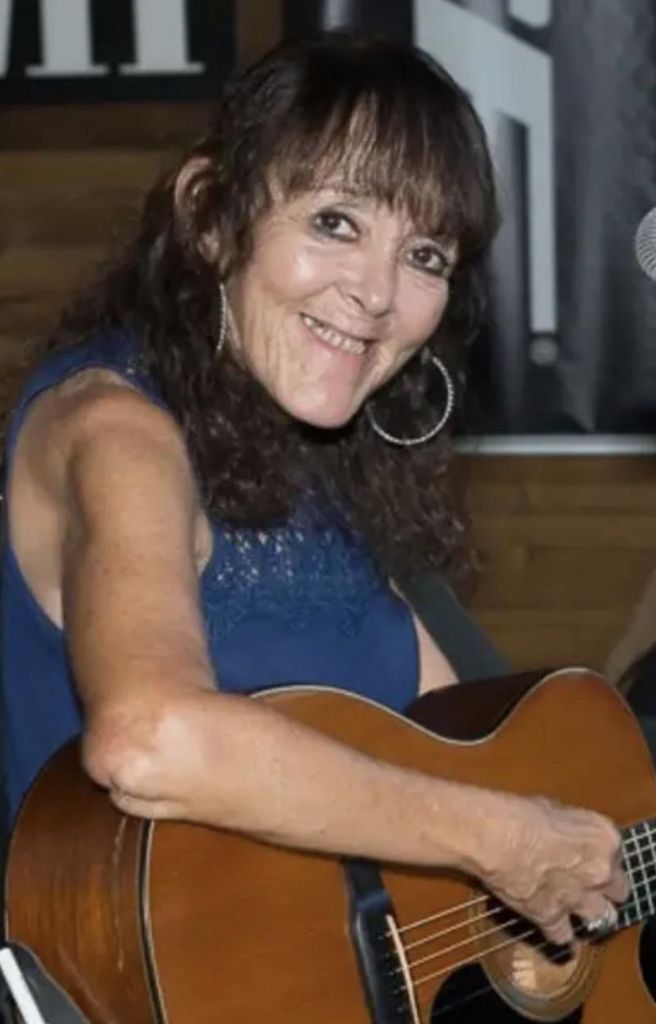 Elizabeth O'Connor Profile Photo