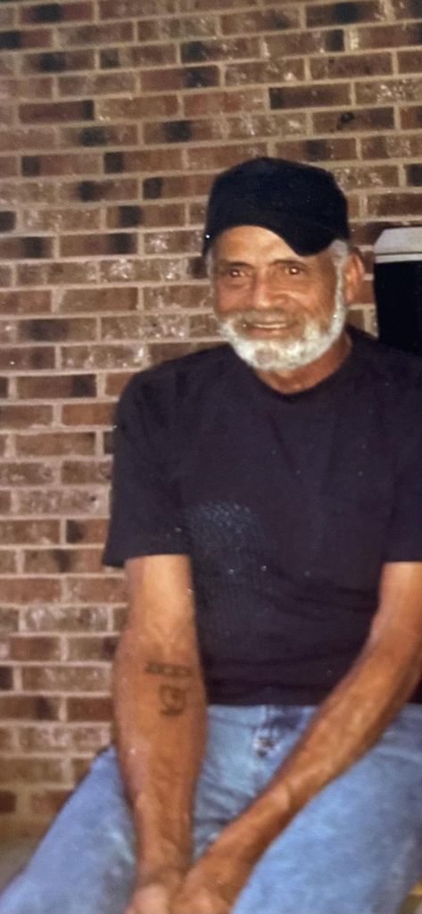 Dexter Oxendine Profile Photo