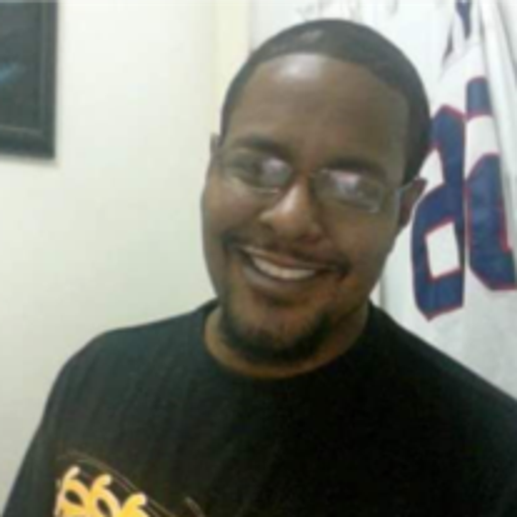 Derrick Orel Glover Profile Photo