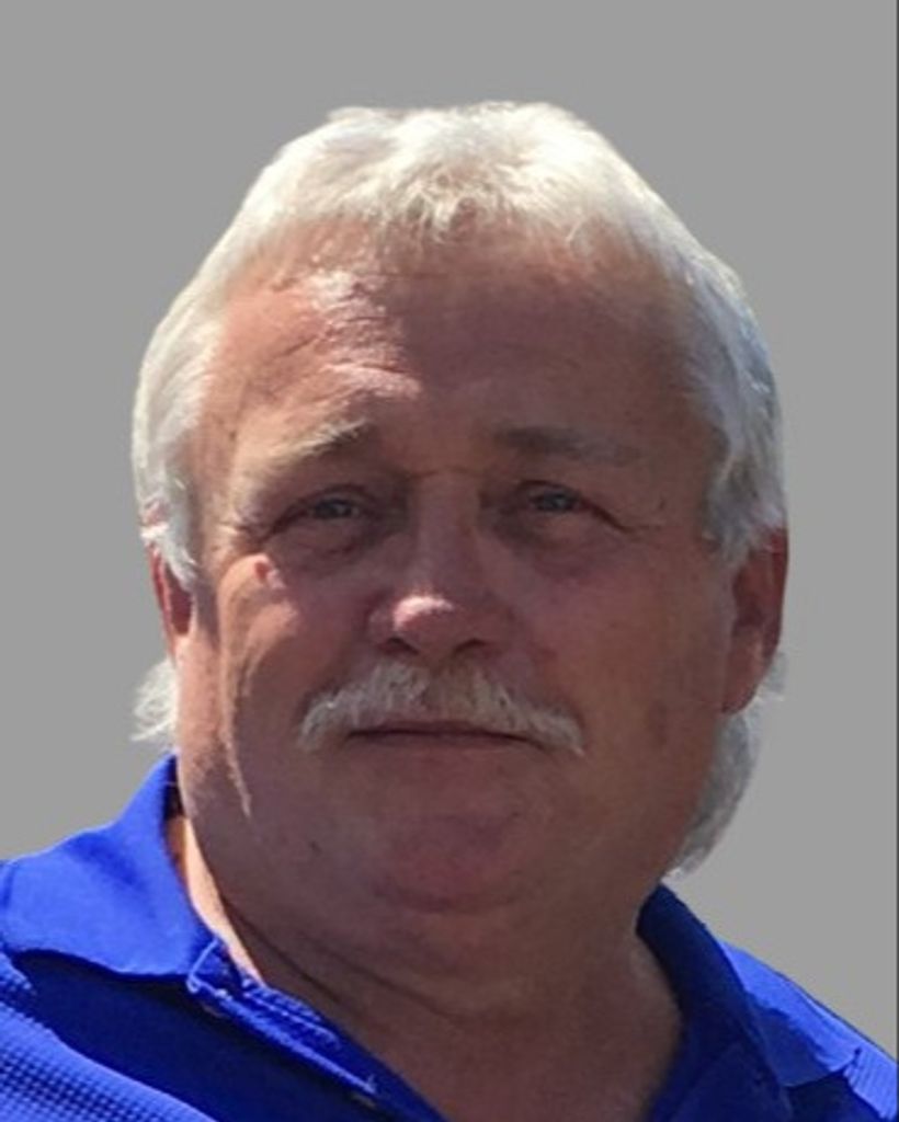 Lubomir Odvarko Jr. Profile Photo