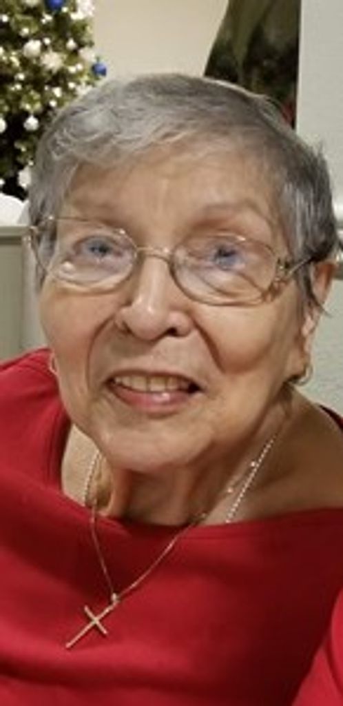 Elvira Clara Romo