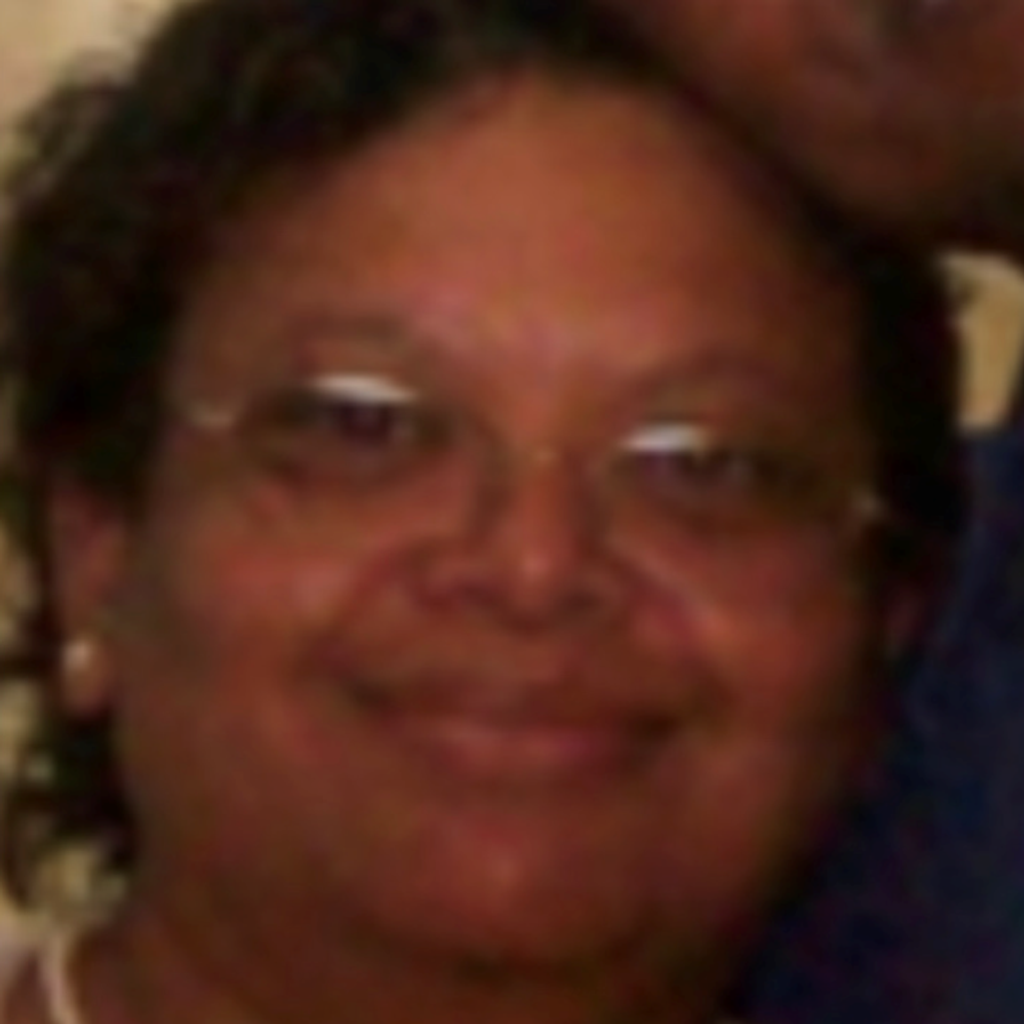 Beverly Roberts Long