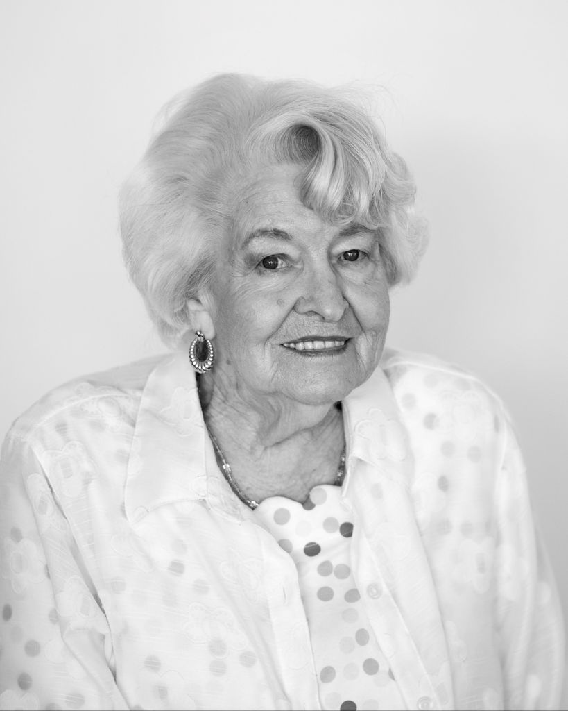 Iris W. Valley