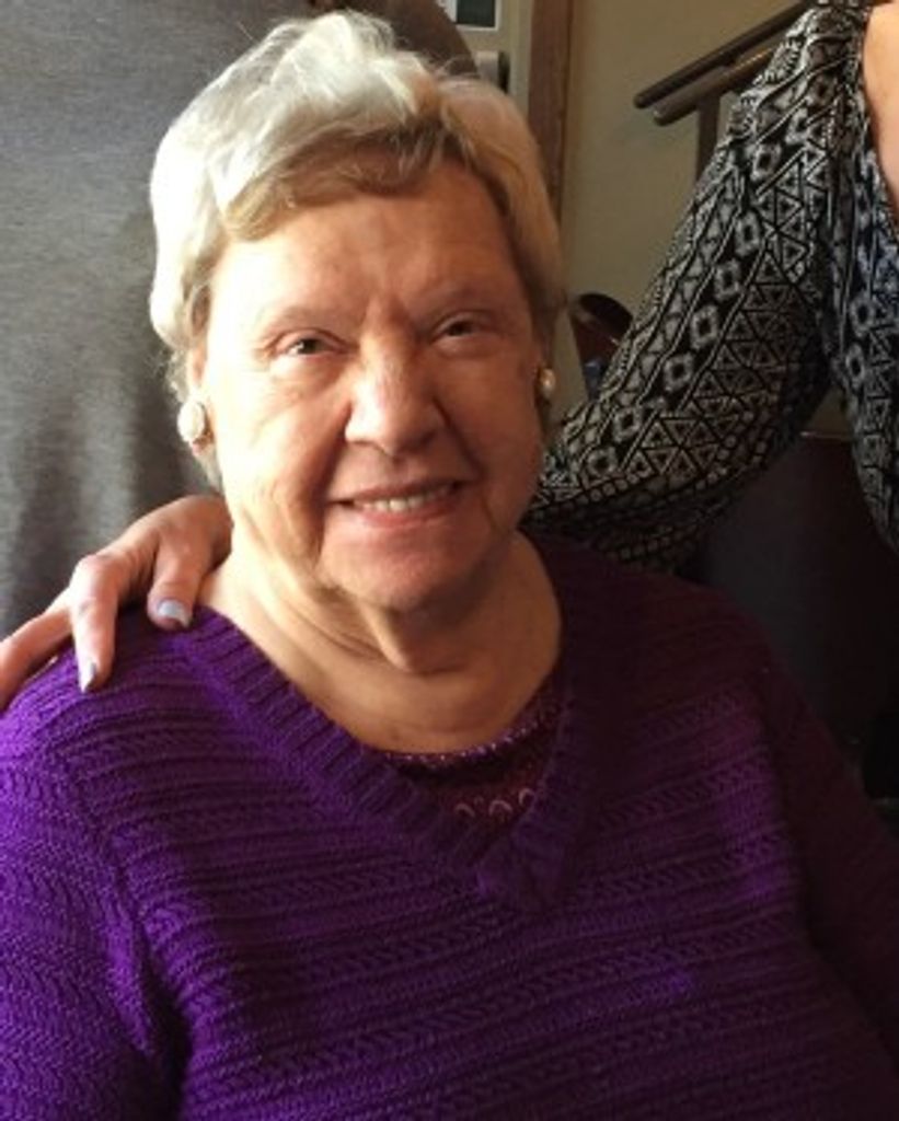 Antoinette "Toni" (Damiano)  Rizzo