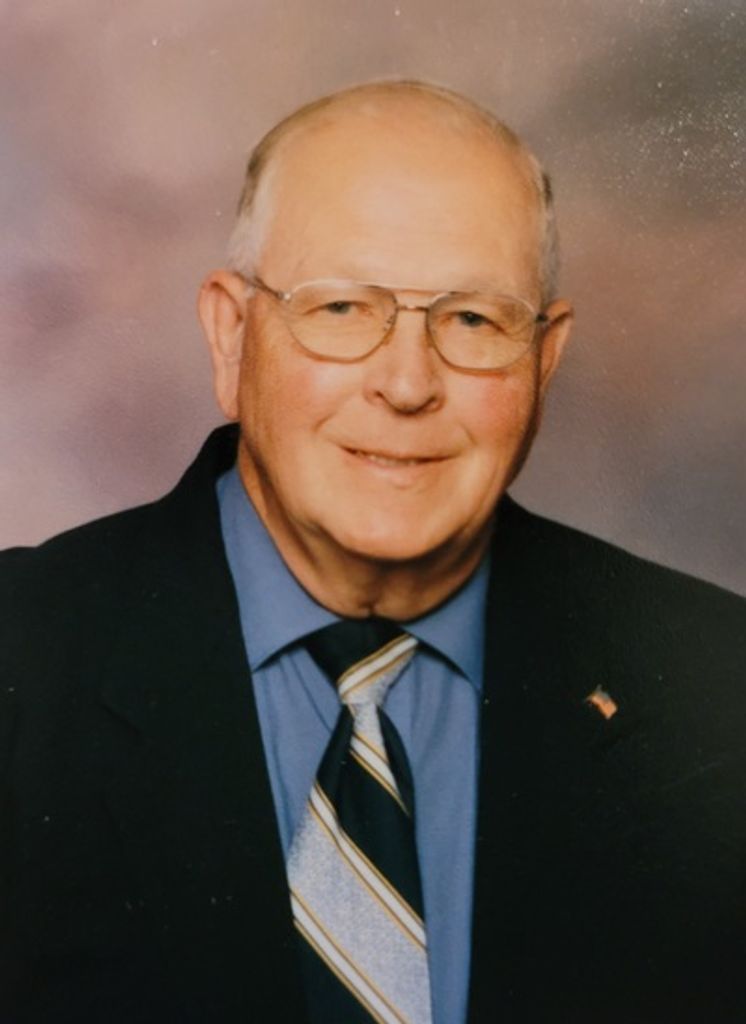 Jerry Saunders